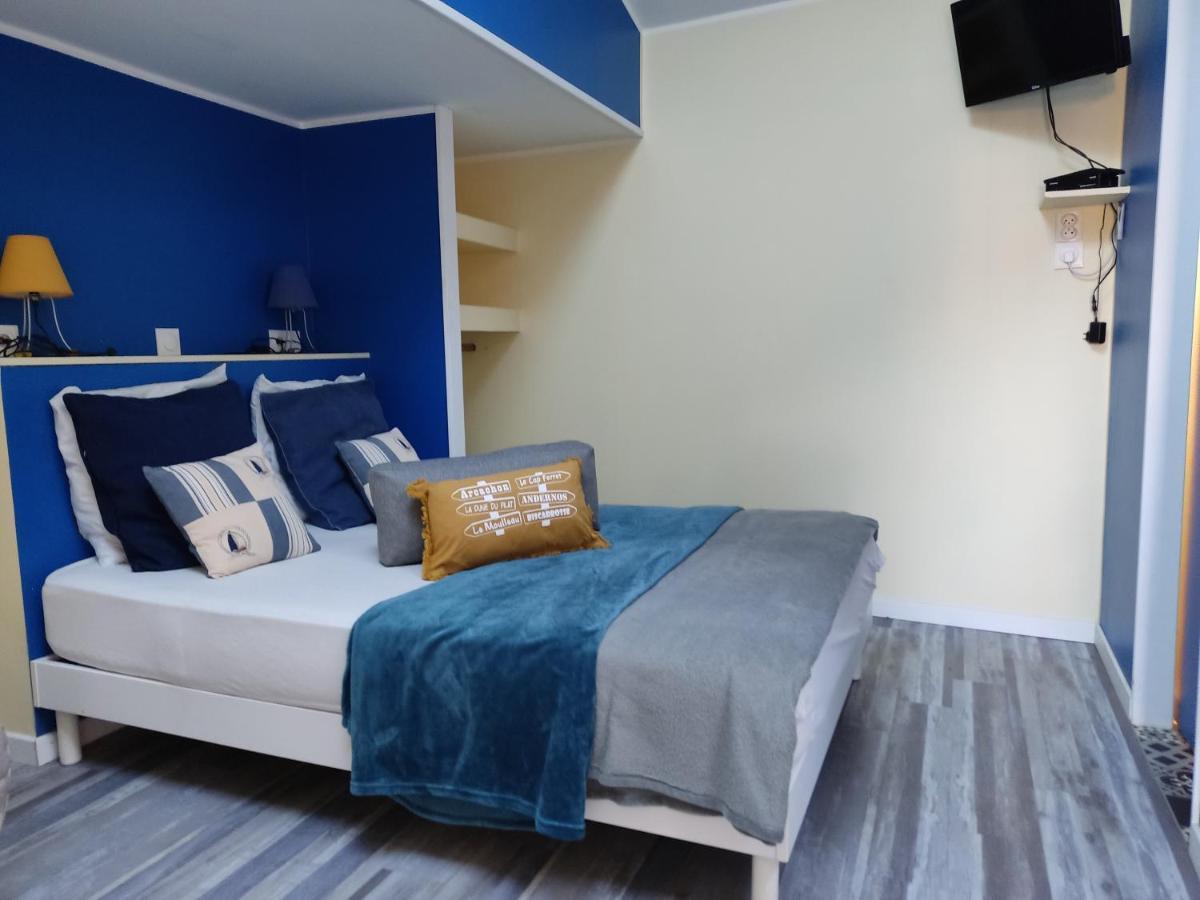 Cottage La Dune Avec Piscine Les Cigales Du Bassin A Гужан-Местрас Екстериор снимка
